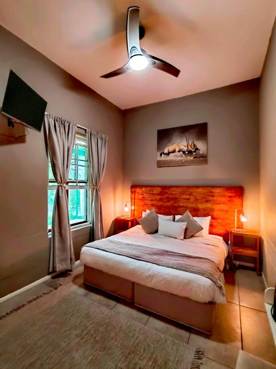 Albertinia Hotel Ngoại thất bức ảnh