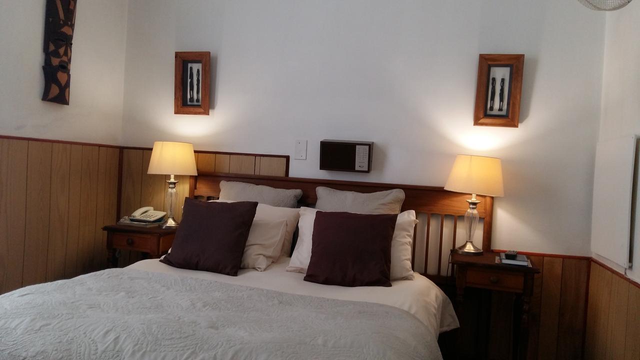 Albertinia Hotel Ngoại thất bức ảnh